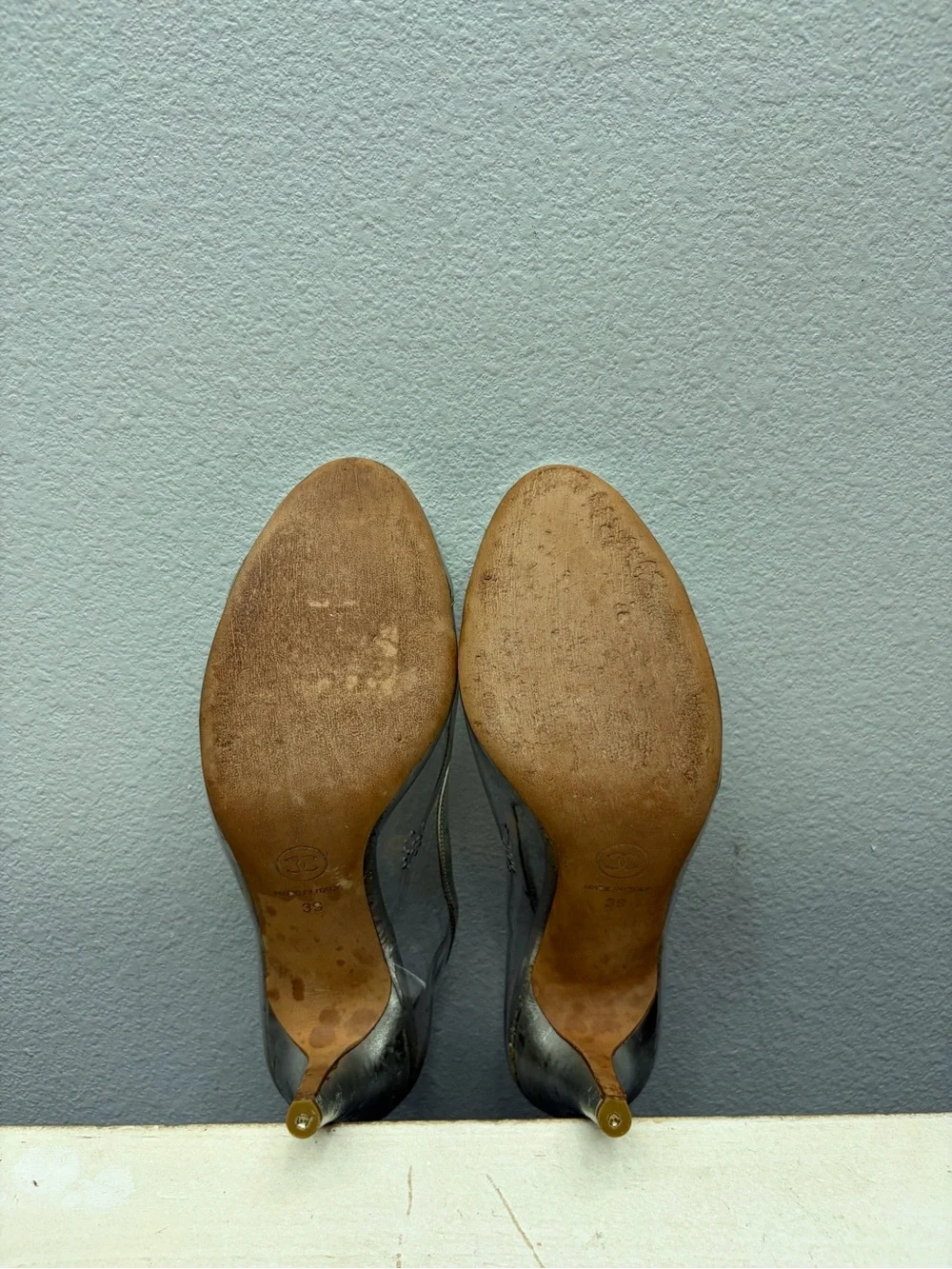 Chanel Y2K Clear PVC And Silver Toe Cap Pumps Size 39